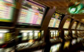 Strategi manajemen bankroll bermain permainan slot online terpercaya di bos133